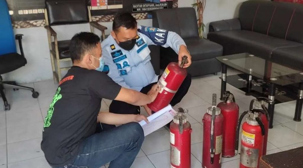 Antisipasi Kejadian Lapas Tangerang, Apar dan Instalasi Listrik Rutan Kelas 1A Dicek Ulang