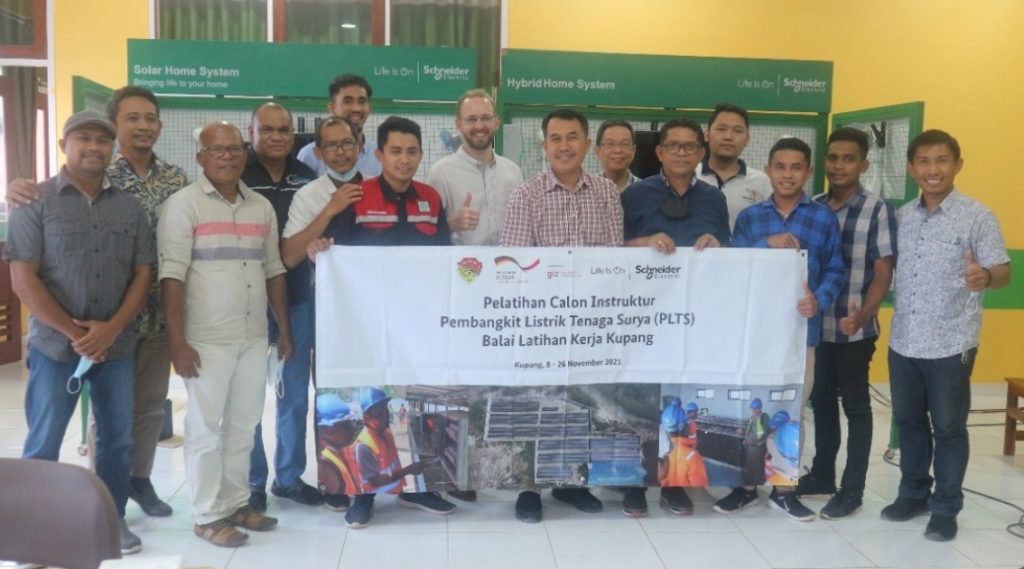 BLK Don Bosco ikut serta dalam acara ToT Tenaga Surya