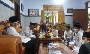 Sejumlah Kiai Minta PBNU Ikuti Keputusan Rais Aam