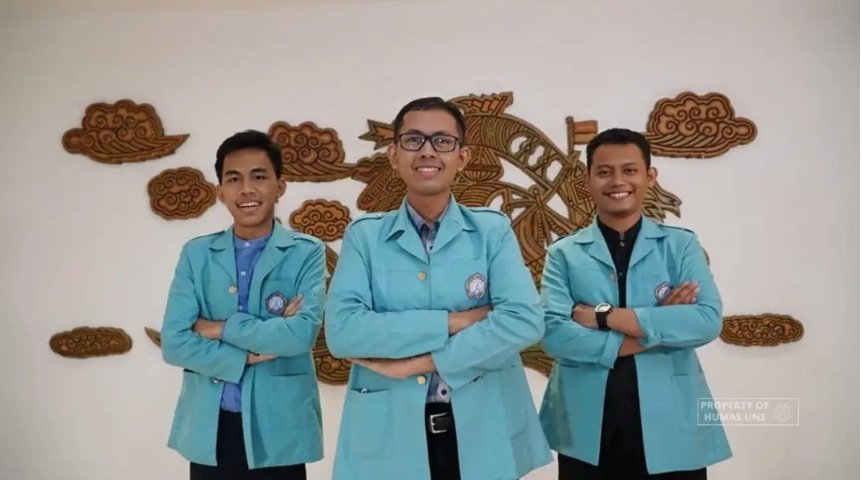 Mahasiswa UNS Unjuk Gigi di Lomba Debat Ekonomi Nasional, Sabet Juara 1