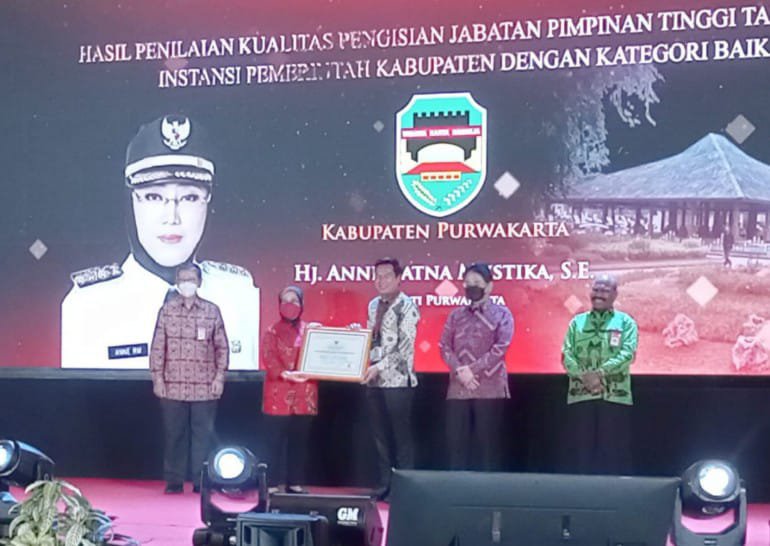 Kabupaten Purwakarta Sabet Anugerah Kualitas Pengisian Jabatan Pimpinan Tinggi Tahun 2021