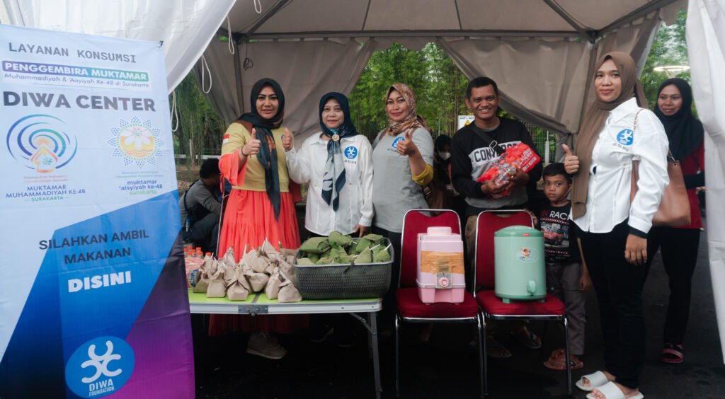 Penutupan Muktamar Muhammadiyah-Aisyiyah, Ribuan Nasi Bungkus dan Mi Instan Difo Ludes