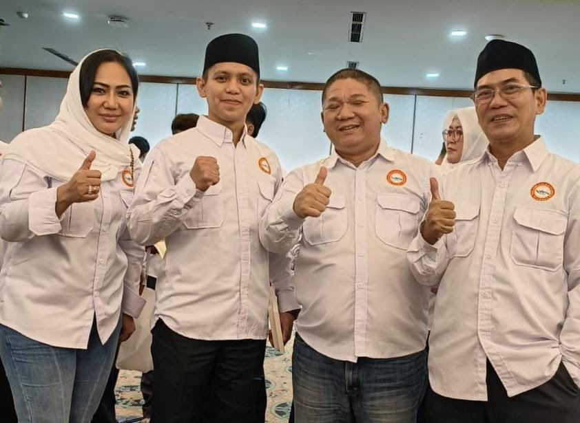Syafrudin Budiman SIP dan Diah Warih Selaku Dewan Tinggi FABEM, Harapkan FABEM Kawal Perjuangan Reformasi 98