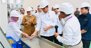 Kunjungi PT Pindad, Presiden: Industri Pertahanan Indonesia Miliki Prospek Baik