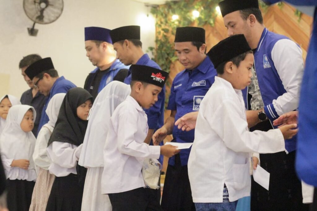 Peringati HUT PAN ke 25 dan Bertujuan Mengetuk Pintu Langit, DPD PAN Jember Gelar Santunan 250 Anak Yatim