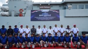 Kawal Distribusi Rupiah ke Daerah Terpencil, Koarmada III Kerahkan KRI Panah-626