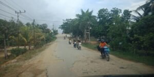 Kondisi Jalan Rusak Berlubang Tanggungjawab Siapa ?