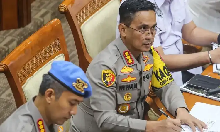 Kapolrestabes Semarang Dimutasi