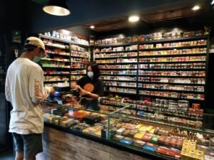 Harga Rokok Naik Per 1 Januari