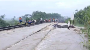 Banjir di Grobogan, Perjalanan KA Terganggu