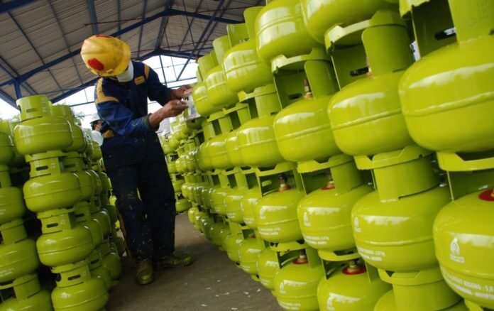 1 Februari, Pengecer Wajib Jadi Pangkalan