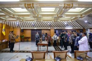 Delapan Pejabat Fungsional Pemprov Dilantik
