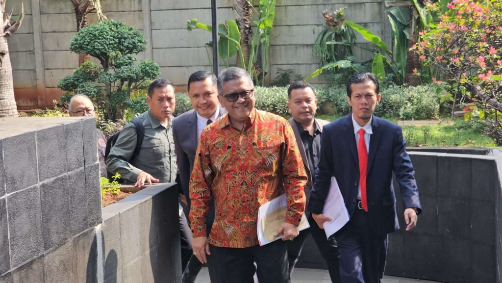 KPK Buka Opsi Penjemputan Paksa