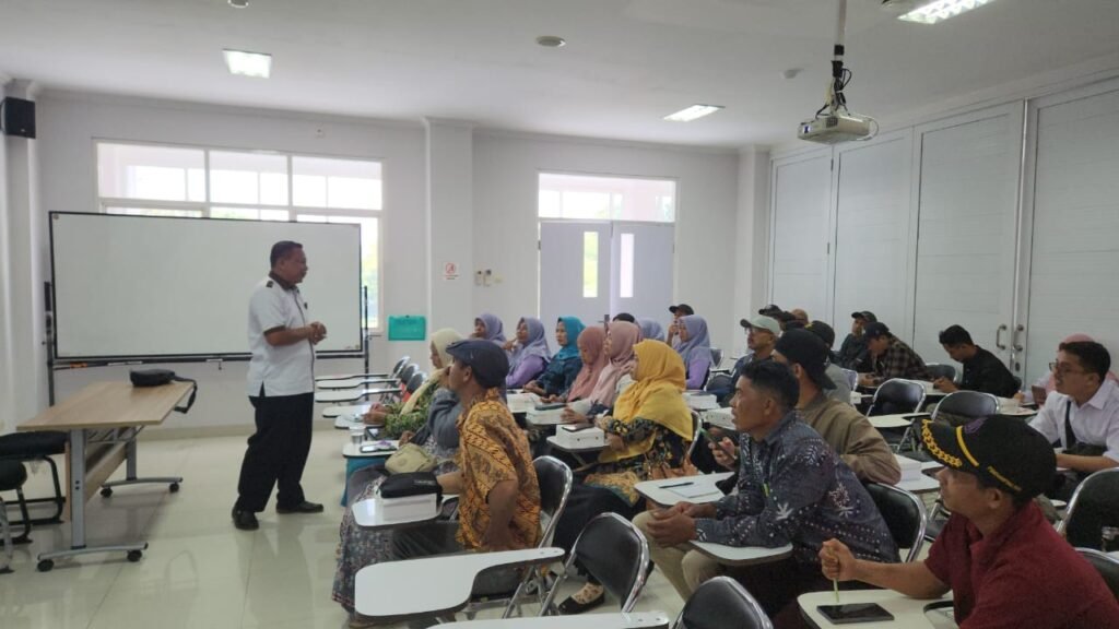 Pakan Ternak Alternatif dari Bahan Lokal