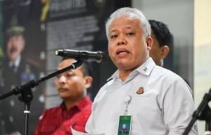 DPR Minta Tak Dicampuri Politik