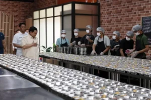 Prabowo Pastikan MBG Jangkau Seluruh Siswa