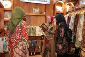 Shinta Nana Ajak Warga “Ngelarisi” Produk UMKM Jateng