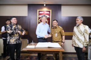 Luthfi Tawarkan Tiga Proyek Investasi ke Tiongkok