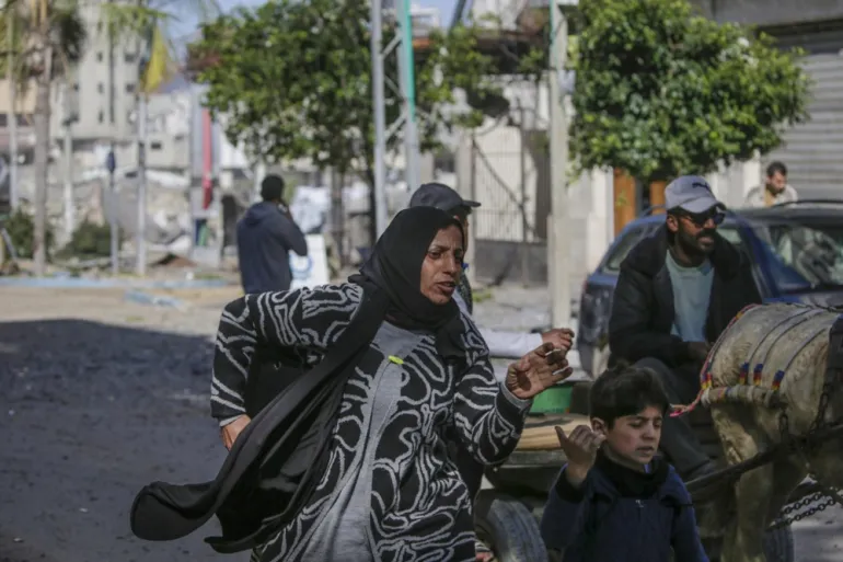 Kemlu Bantah Relokasi 100 Warga Gaza ke RI