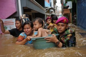 Kemensos Salurkan Bantuan Senilai Rp 2 Miliar