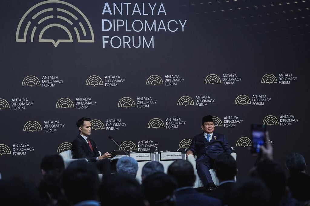 Prabowo Kritik Standar Ganda Barat