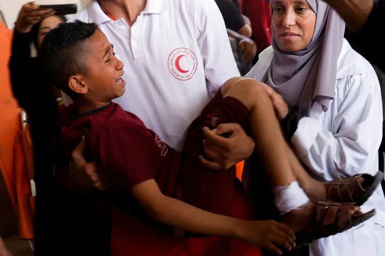 Israel Serang Sekolah di Gaza, 33 Orang Tewas