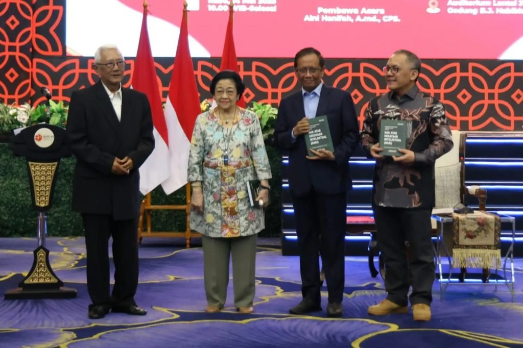 Polemik Ijazah Palsu, Megawati Bilang Begini