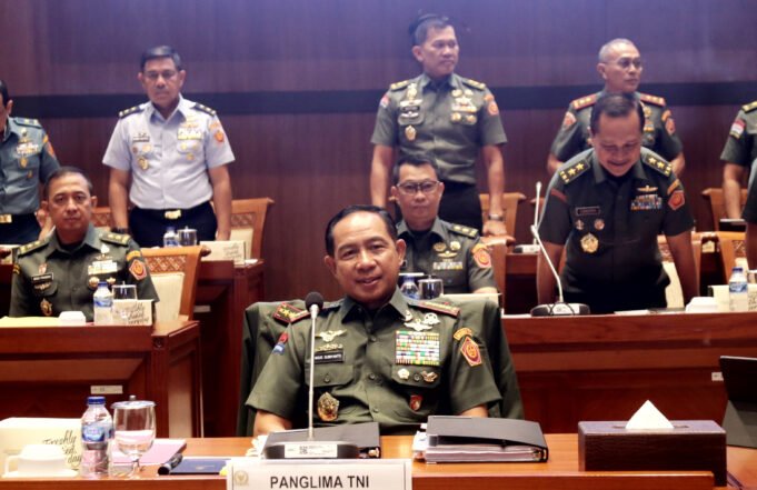 Panglima TNI Janji Ubah SOP Pemusnahan Amunisi
