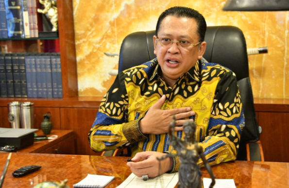 Penegakan Hukum Kunci Atasi Masalah Multidimensi di Indonesia