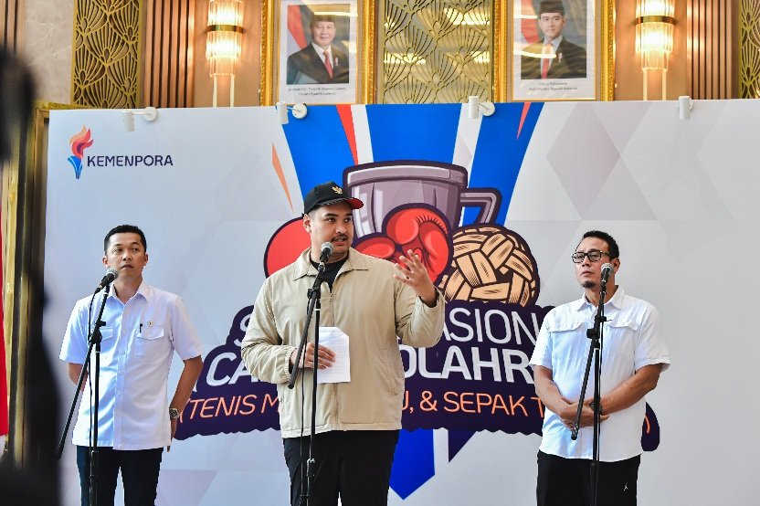 Menpora Minta Dualisme Kepengurusan Cabor Diakhiri
