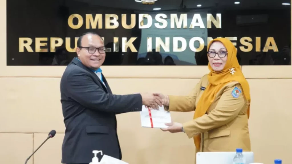 Kemendagri Diminta Revisi Kebijakan Pemerintahan Desa