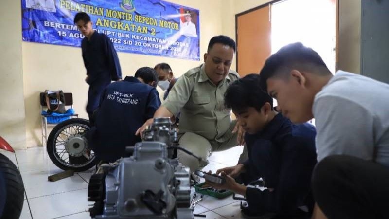 BLK Jadi Andalan, Kemnaker dan Kemensos Kolaborasi Dukung Sekolah Rakyat