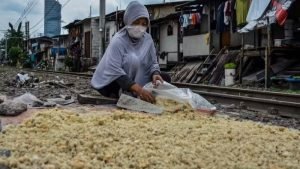 Warga Miskin Indonesia Versi Bank Dunia Naik Jadi 194,6 Juta Jiwa