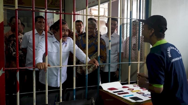 Hukuman Kerja Sosial Resmi Berlaku Mulai Januari 2026