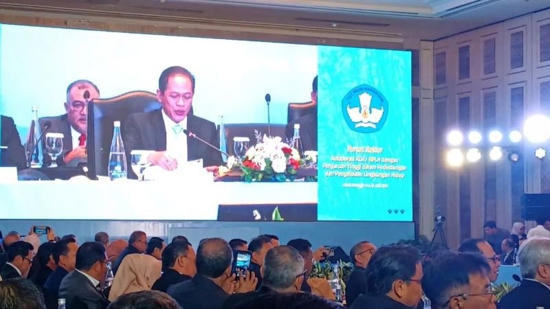 Rektor Diminta Jadi Motor Penggerak Kampus Ramah Sampah