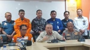 Fokus Evakuasi, Menhub Serahkan Investigasi Tenggelamnya KMP Tunu ke KNKT