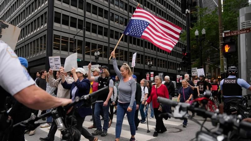 Ribuan Warga AS Serempak Demo di 1.600 Titik, Protes Kebijakan Trump