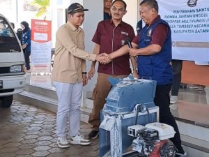 Undip Dorong Inovasi Pakan Ternak di Desa Tumbrep, Batang