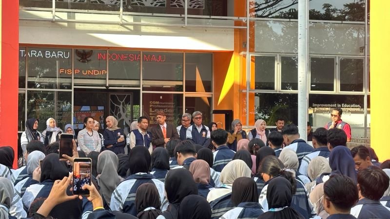 Mahasiswa Fisip Undip Bantu Petani dan UMKM Lewat KKN Tematik