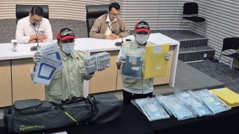 Skandal Pengadaan Mesin EDC: KPK Jerat Lima Tersangka