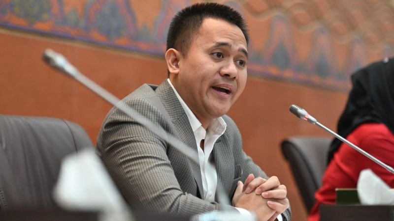 30 Wamen Rangkap Jabatan Komisaris