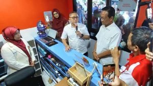 Zulhas Ancam Tindak Tegas Mafia Beras Oplosan