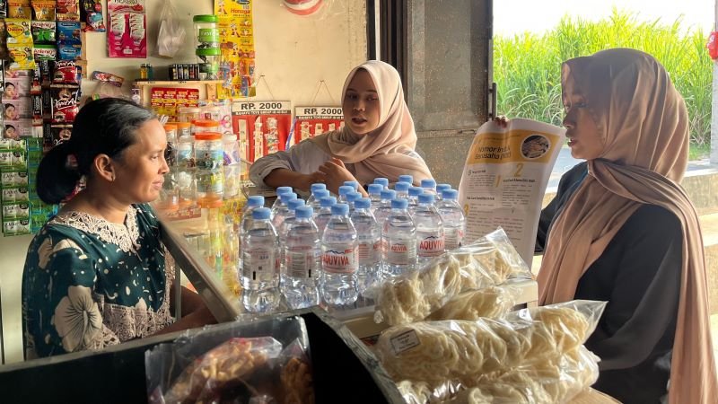 KKN-T Tim 24 Undip Dorong Legalisasi UMK Kepuhrejo