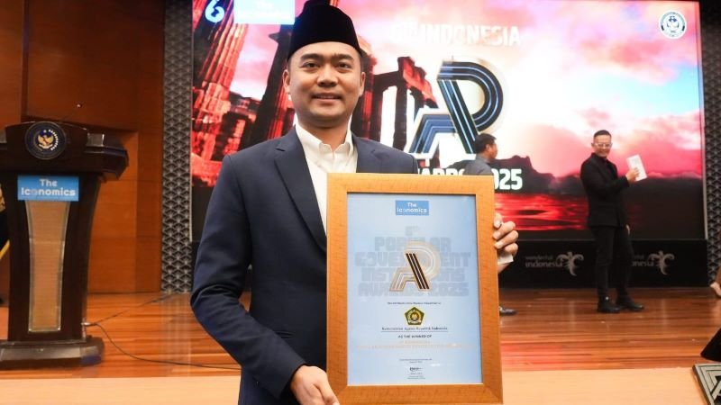 Kemenag Raih Penghargaan Lembaga Pemerintah Terpopuler 2025