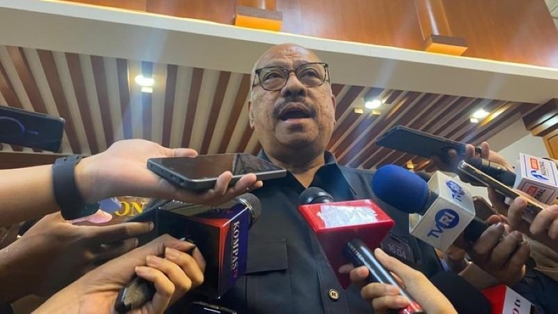 Politikus Senior Golkar Tantang Pengusung Isu Munaslub Tampil ke Publik