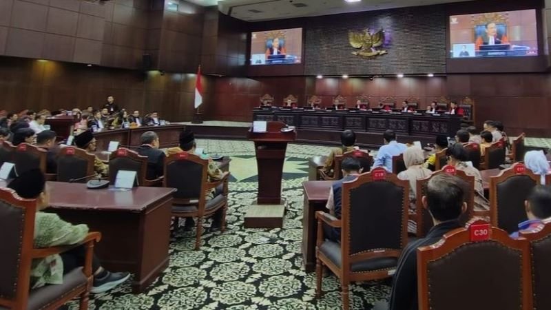 MK Larang Wamen Rangkap Jabatan, Pemerintah Diberi Waktu Dua Tahun Berbenah