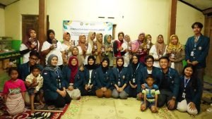 KKN-T 24 Undip Pacu UMKM Ibu Milenial Babadan Masuk Pasar Digital