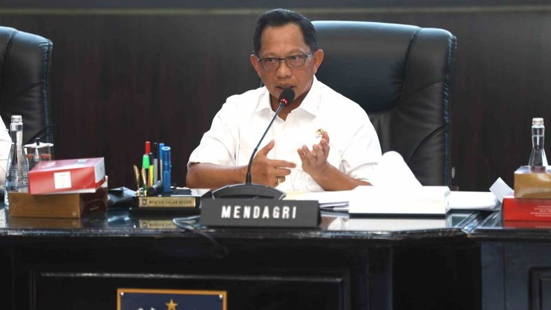 Mendagri Minta Kepala Daerah Fokus, Tunda Dulu Perjalanan ke Luar Negeri