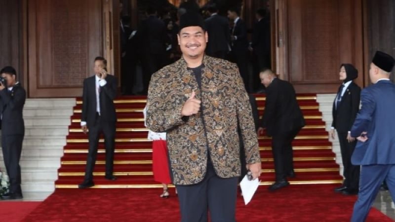 Pengganti Menpora Absen Dilantik, Istana: Masih di Luar Kota