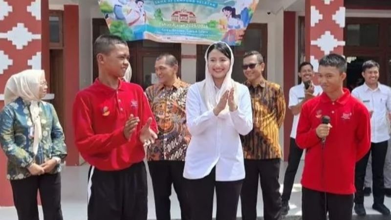 Wamendag Dorong Sekolah Rakyat Ajarkan Kewirausahaan hingga Ekspor-Impor